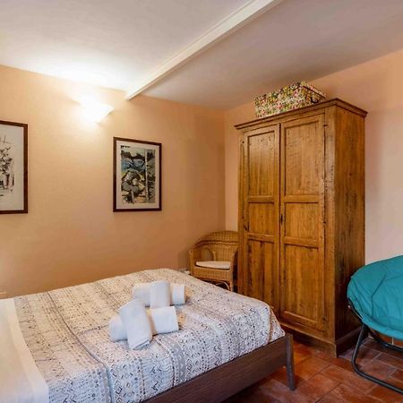 San Frediano Cozy Studio With Private Patio Apartment Firenze Bagian luar foto